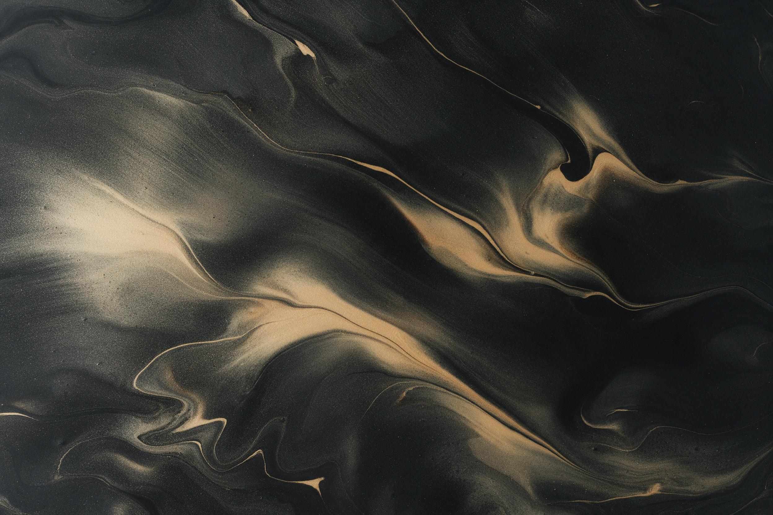 Minimalist fluid art, black and gold marble swirls on dark resin surface, soft studio lighting from left, gentle reflections, fine texture of brushstroke, calm and elegant mood, no text or watermark.